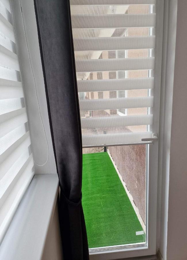 Cozy Corner Apartment Brasov Exterior photo